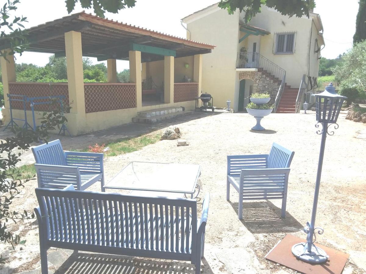 Entre Mer Et Montagne Les Arcs-sur-Argens Exterior foto